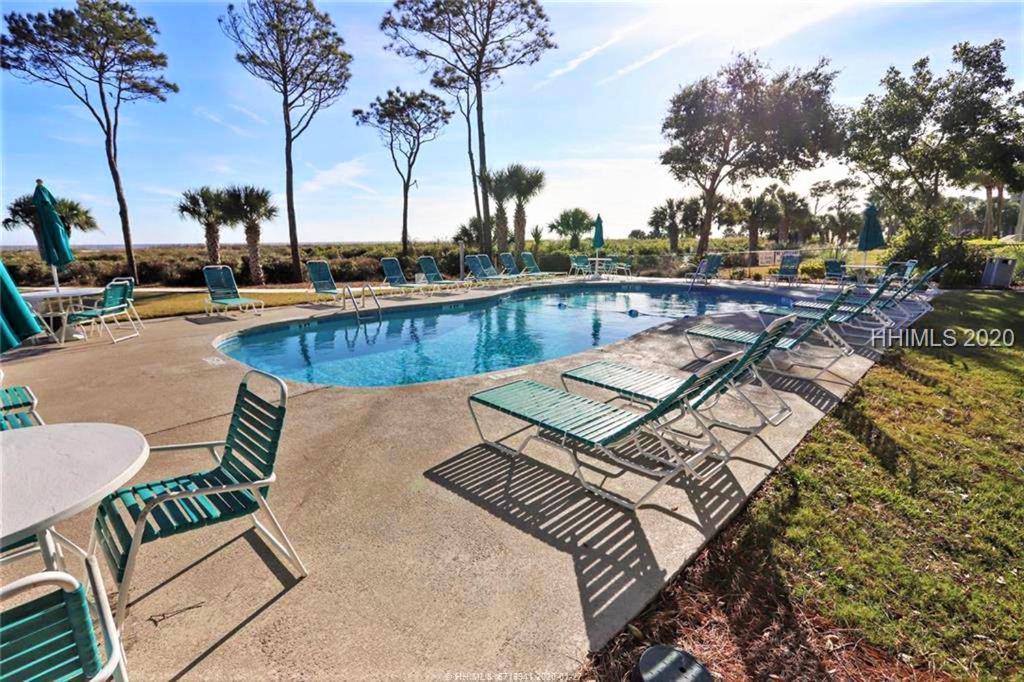 Oceanfront Villa Retreat: Beachside Luxury at Coligny Hilton Head Island Exterior photo